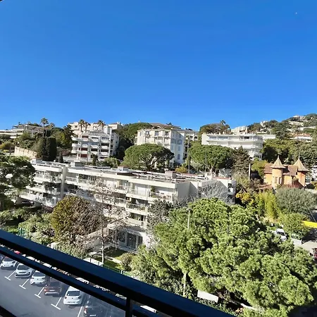 La Pepiniere * كان