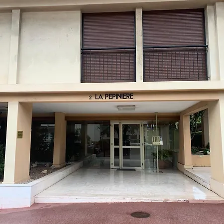 Apartment La Pepiniere, By Welcome To